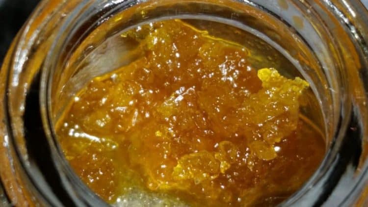 Cannabis Extraction Methods Comparison: Pros and Cons