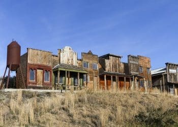 Ancient Tinctures: Cannabis Extracts in the Wild-West