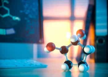 Aphria signs worldwide license agreement with Manna Molecular Science to develop state-of-the-art cannabis transdermal patches