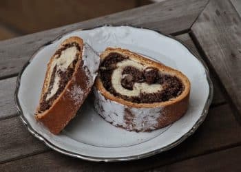 How Do People Make Cannabis-Infused Edibles?