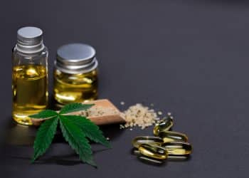 Fast Centrifugal Partition Chromatography