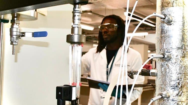 The Art of Extracting Thermolabile Compounds: Dr. Derek Osei Berchie Interview